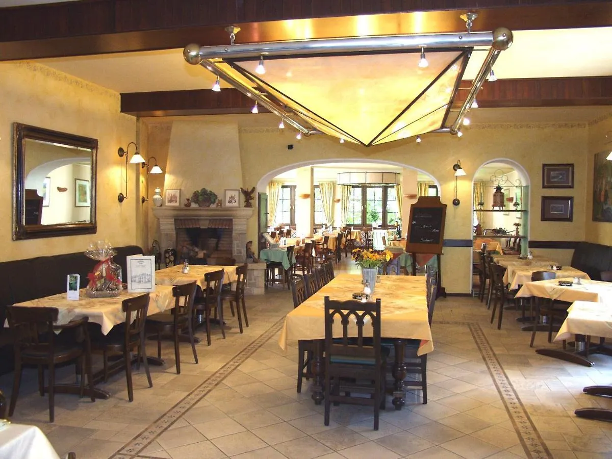 **** Hotel Hotel-Restaurant Dimmer - Mullerthal Lucembursko